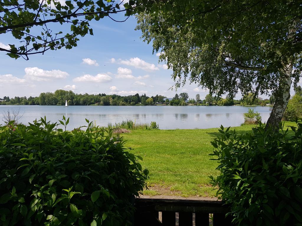 Ferienhaus Am See Hungen Buitenkant foto